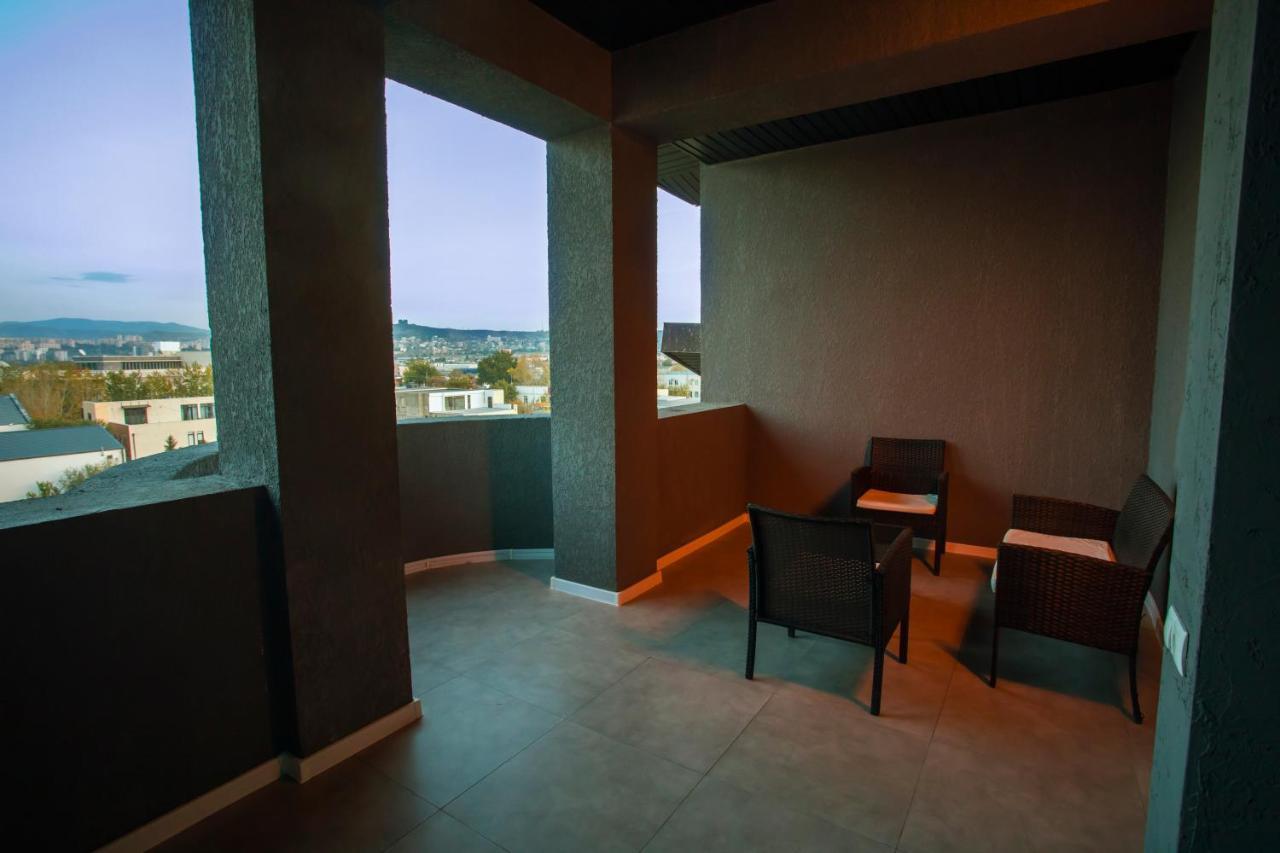 Apart Hotel West Tbilisi Exterior foto