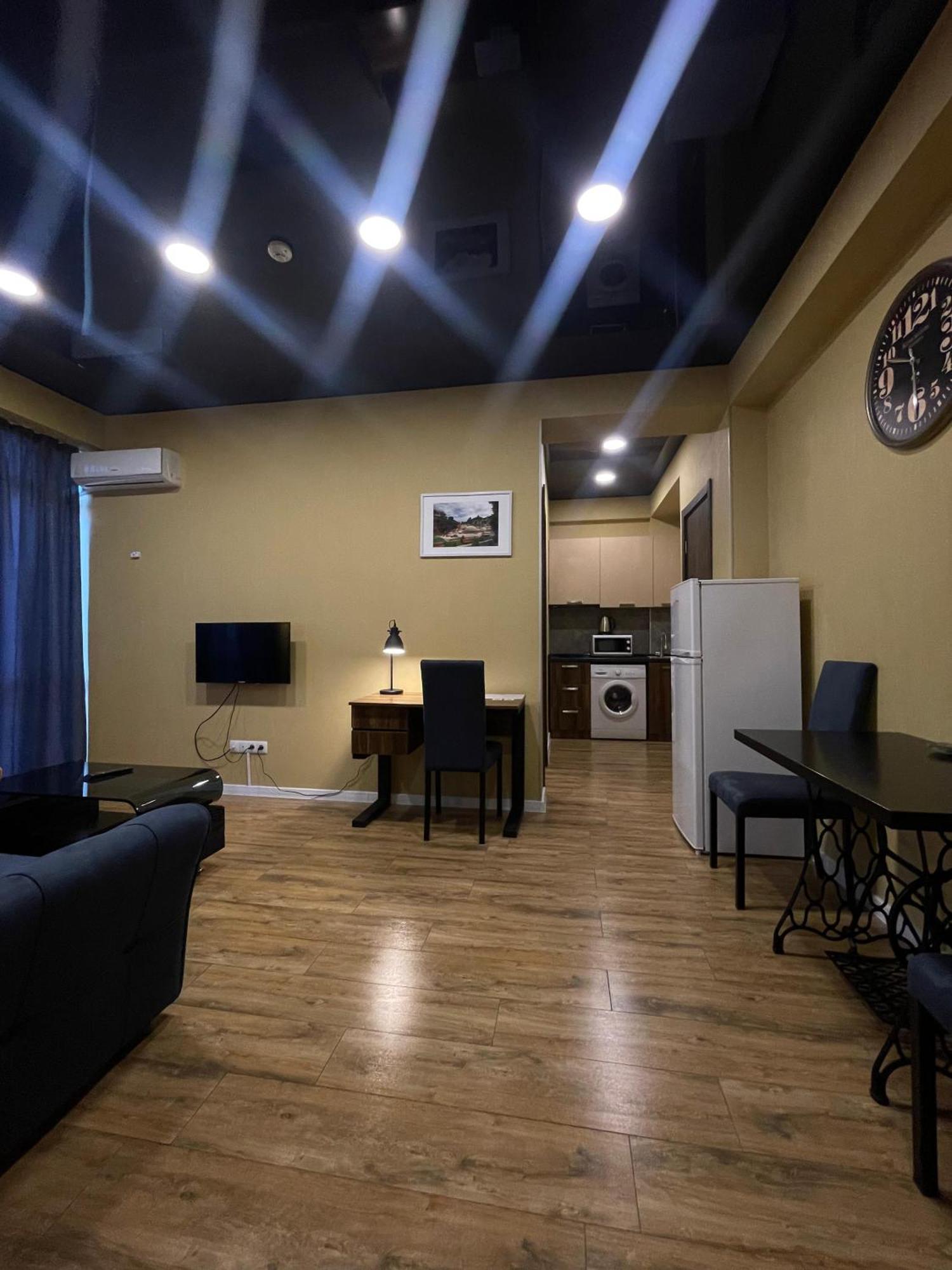 Apart Hotel West Tbilisi Exterior foto