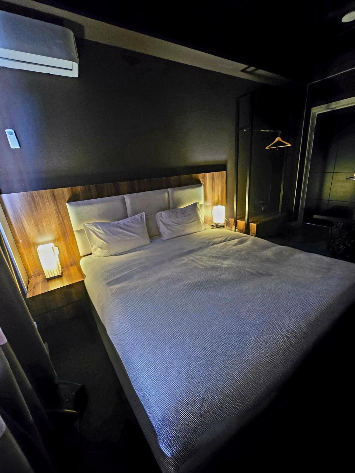Apart Hotel West Tbilisi Exterior foto